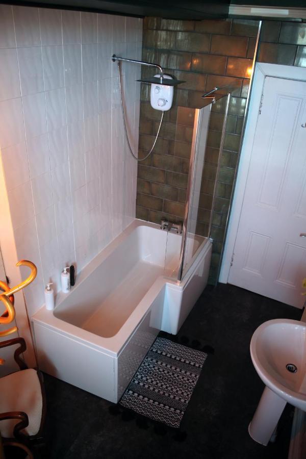 Grand Top Floor Apartment In The Royal Bank House Maybole Ngoại thất bức ảnh